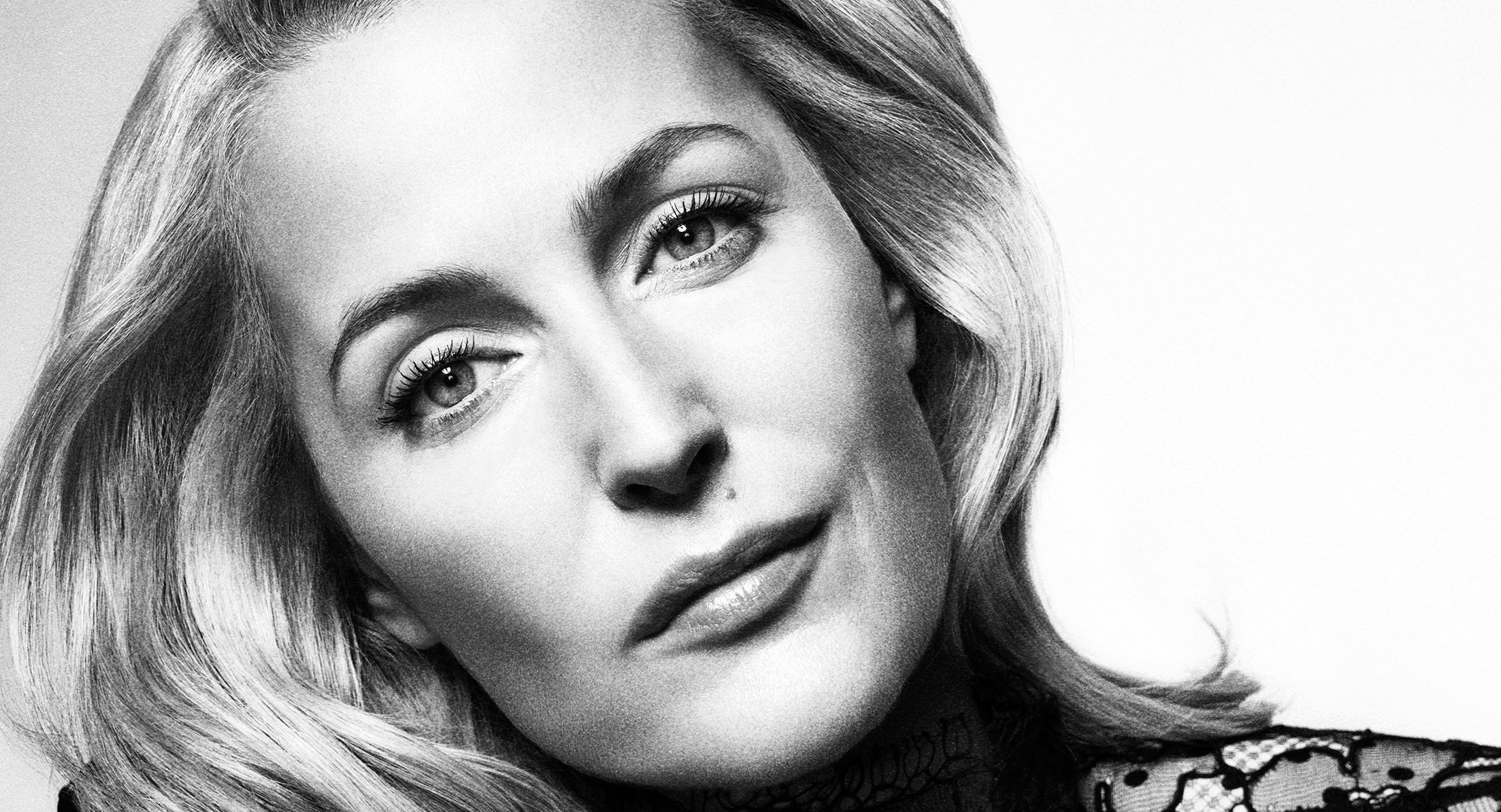 Gillian Anderson 358